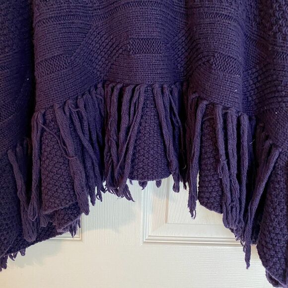 Coldwater Creek Womens Poncho Sweater Purple Fringe Wool Blend One Size - Picture 9 of 11
